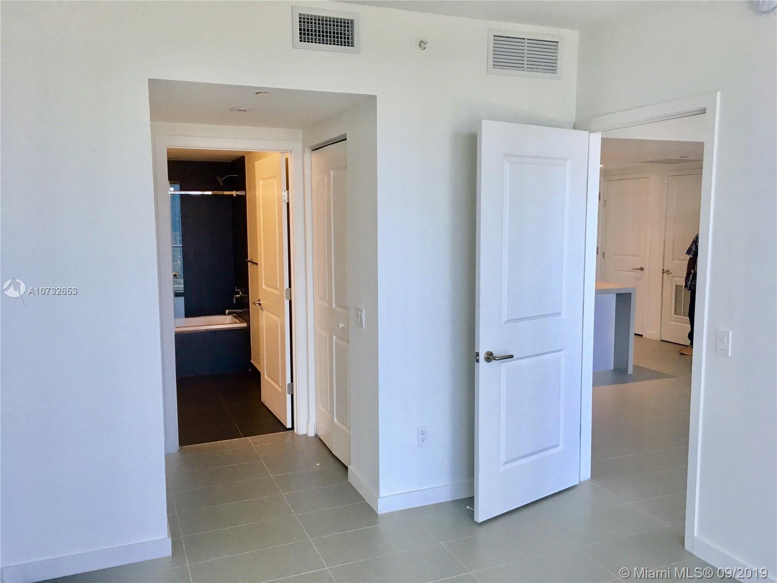 CANVAS CONDO - Residential Lease