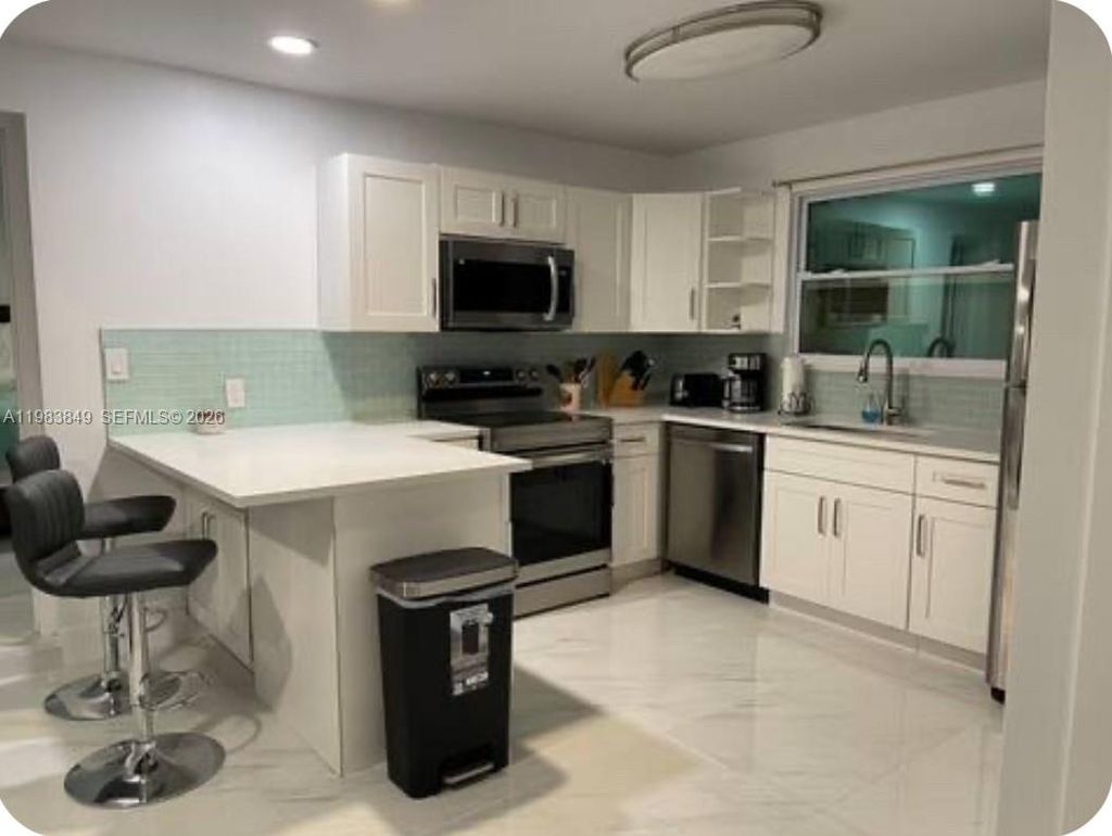 Photo of 1432 NE 5th Ave #2, Fort Lauderdale, FL 33304 (MLS # A11983849)