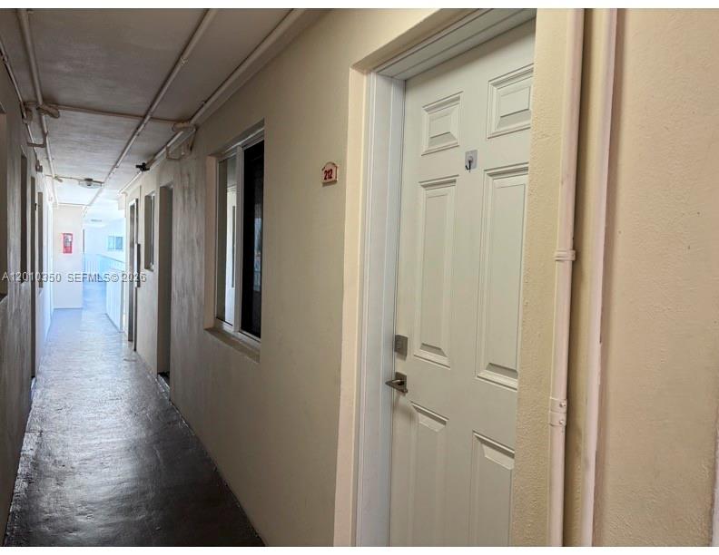 SALZEDO IN THE GABLES CON - Residential Lease