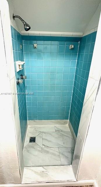 GARDEN SUB AMD PL - Residential Lease