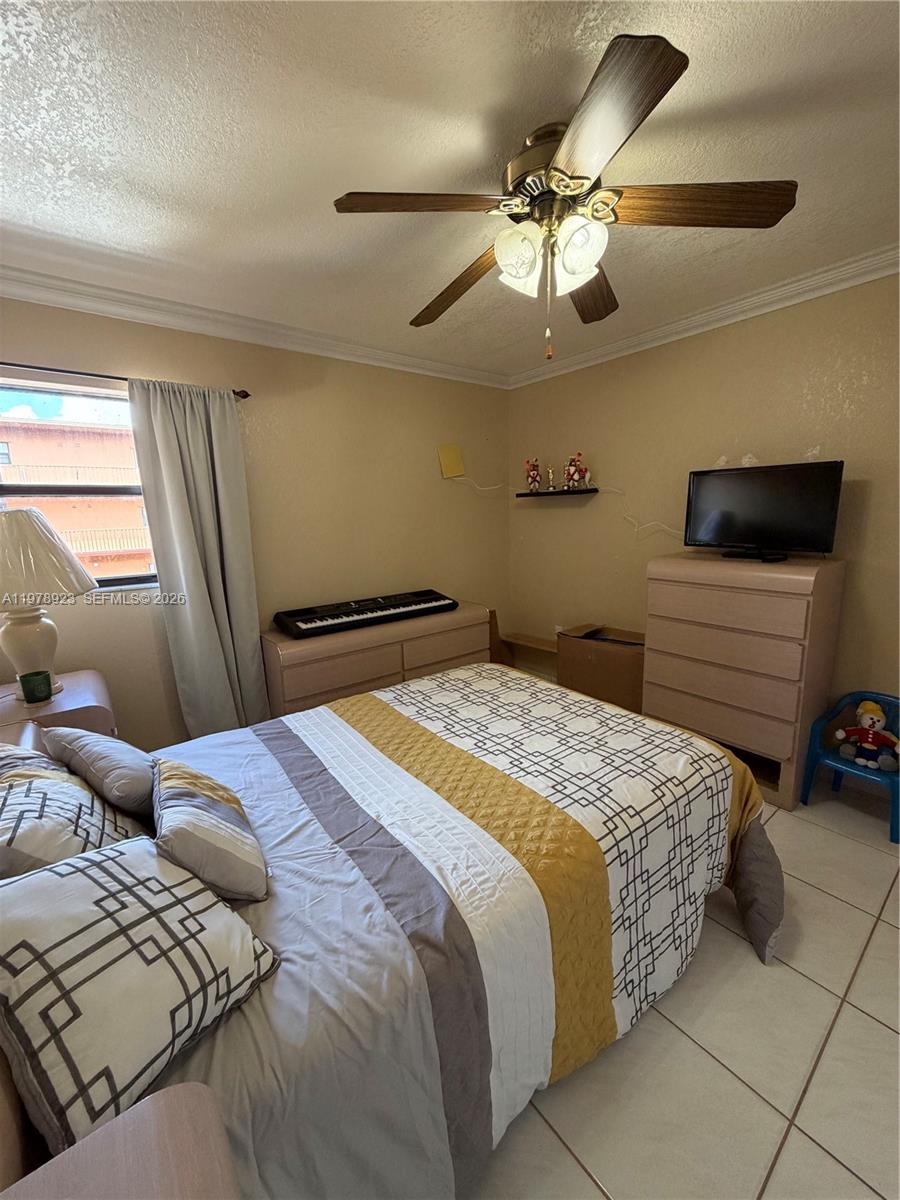 WESTLAND CONDO - Residential