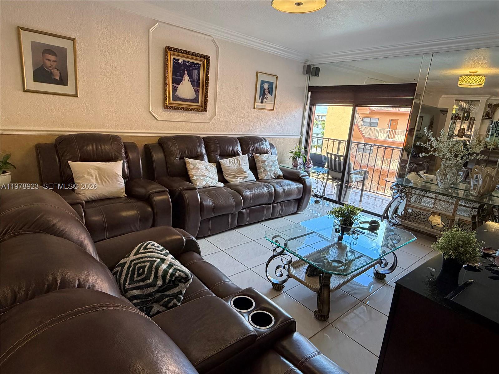 WESTLAND CONDO - Residential