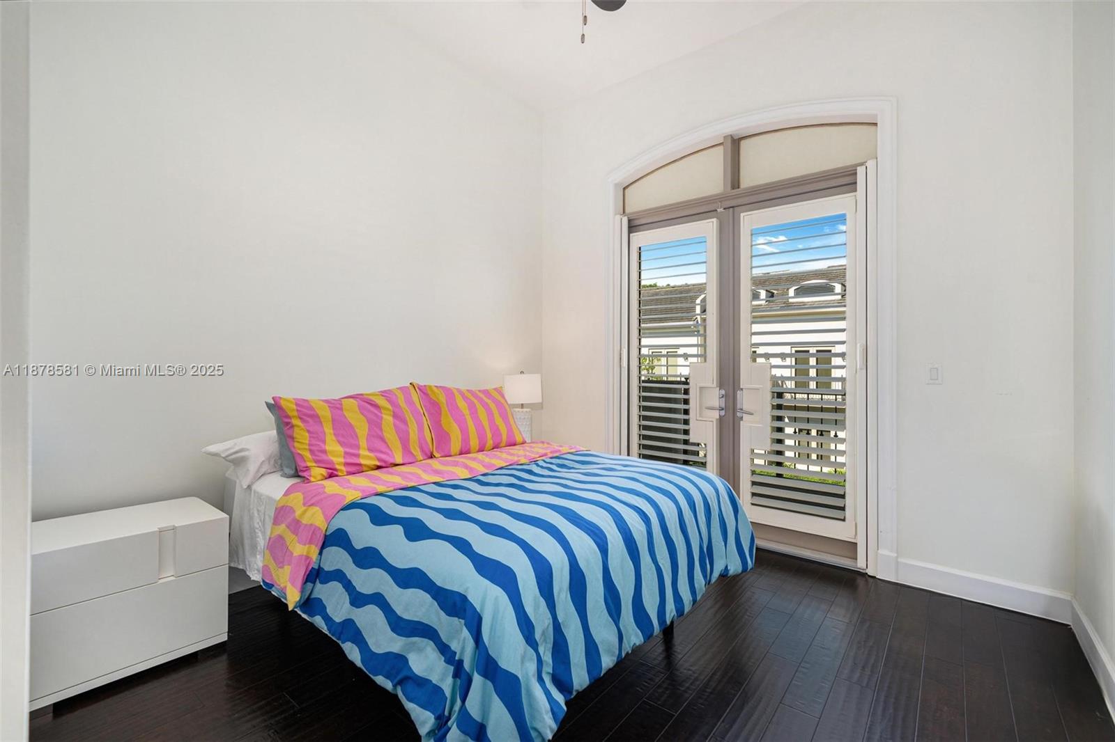 OAK LANE - Residential