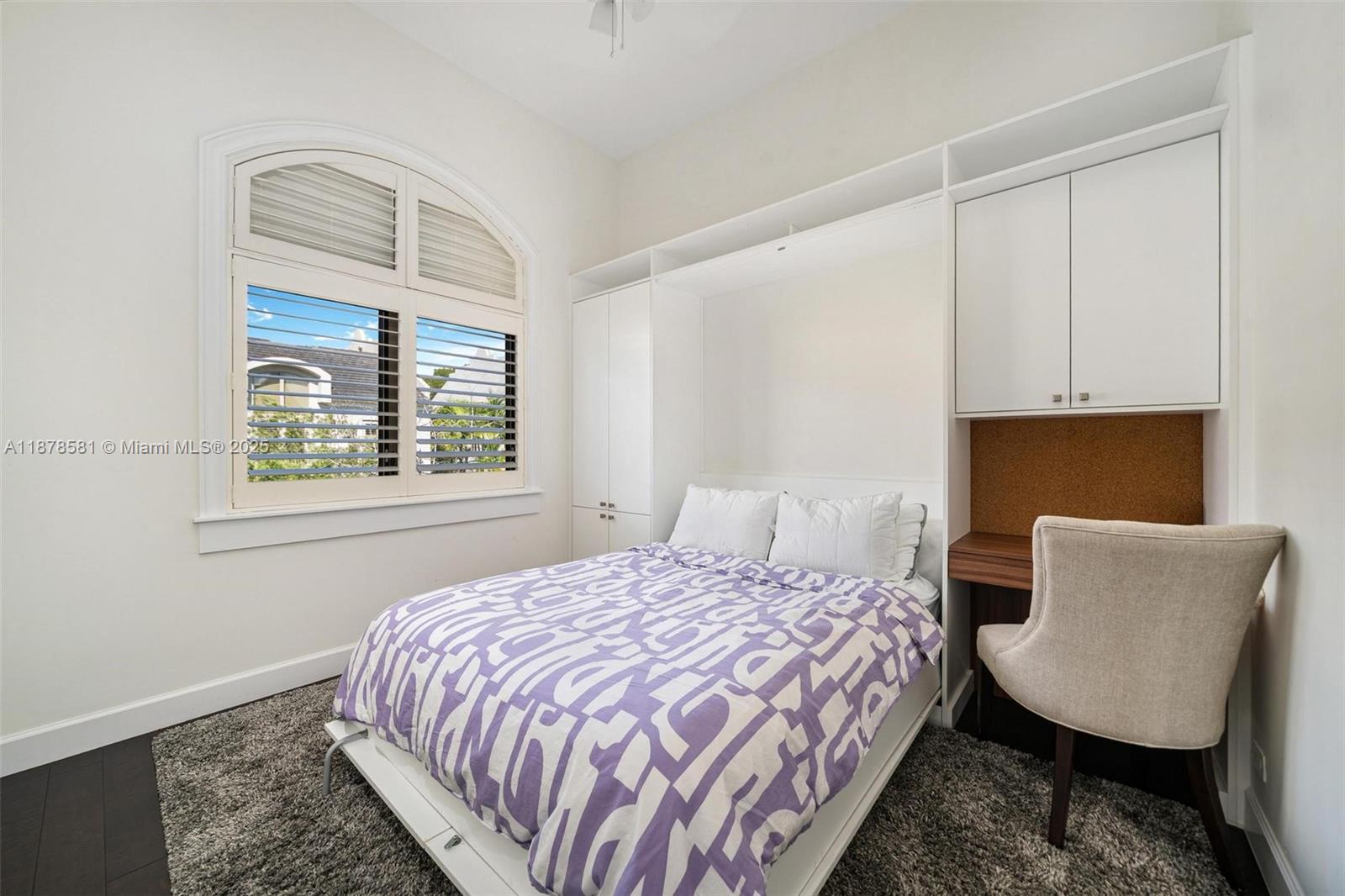 OAK LANE - Residential