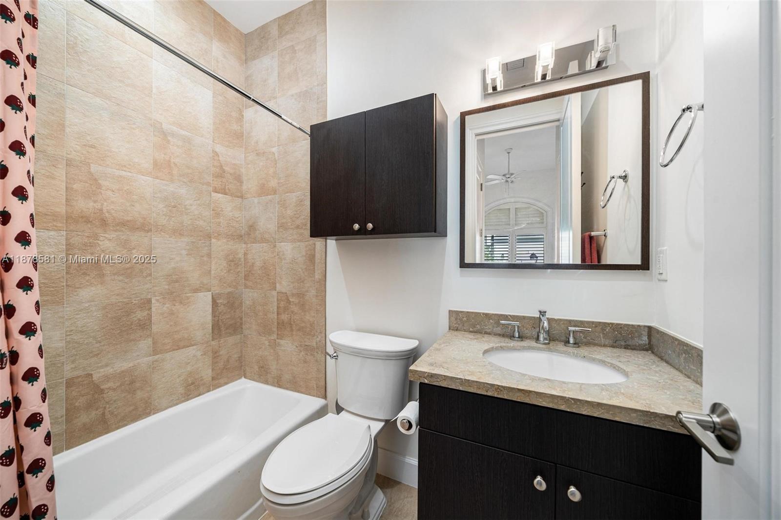 OAK LANE - Residential