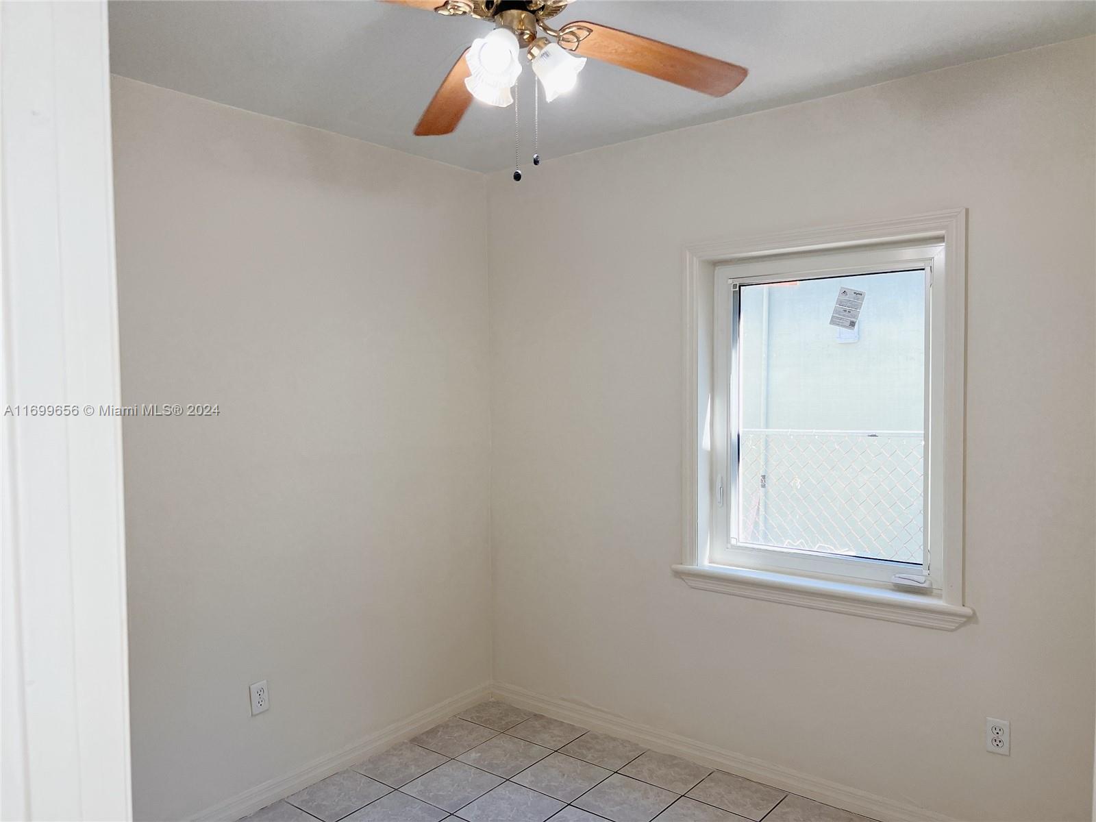 OSCEOLA GROVES - Residential Income