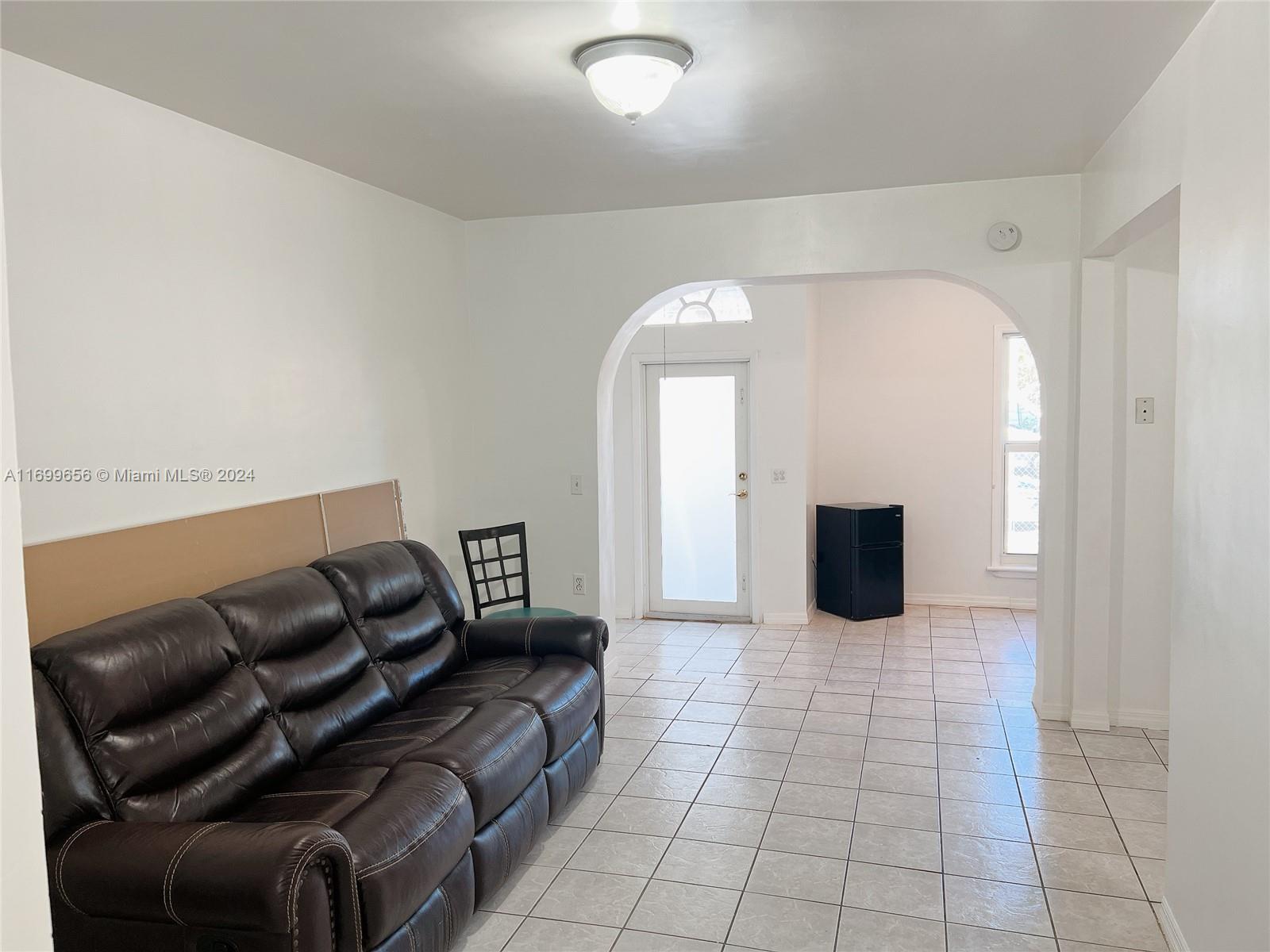 OSCEOLA GROVES - Residential Income