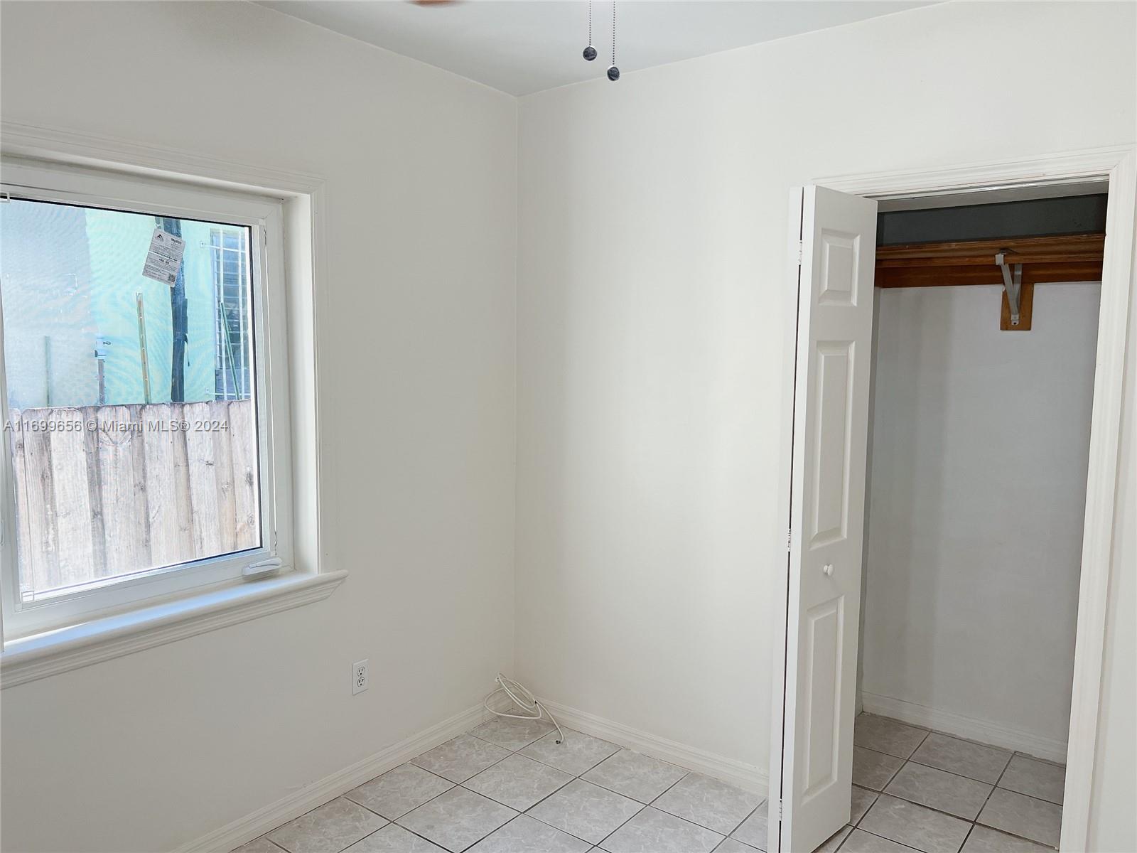 OSCEOLA GROVES - Residential Income