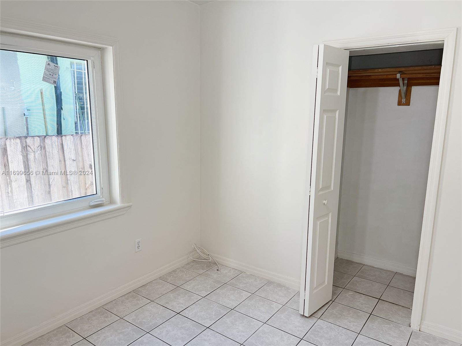 OSCEOLA GROVES - Residential Income