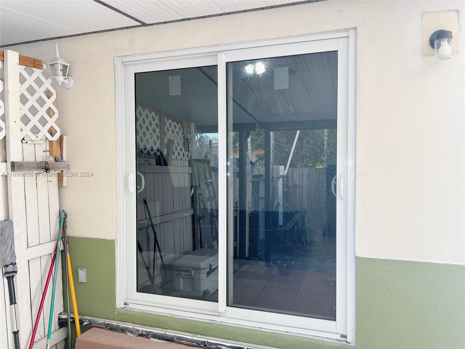 OSCEOLA GROVES - Residential Income