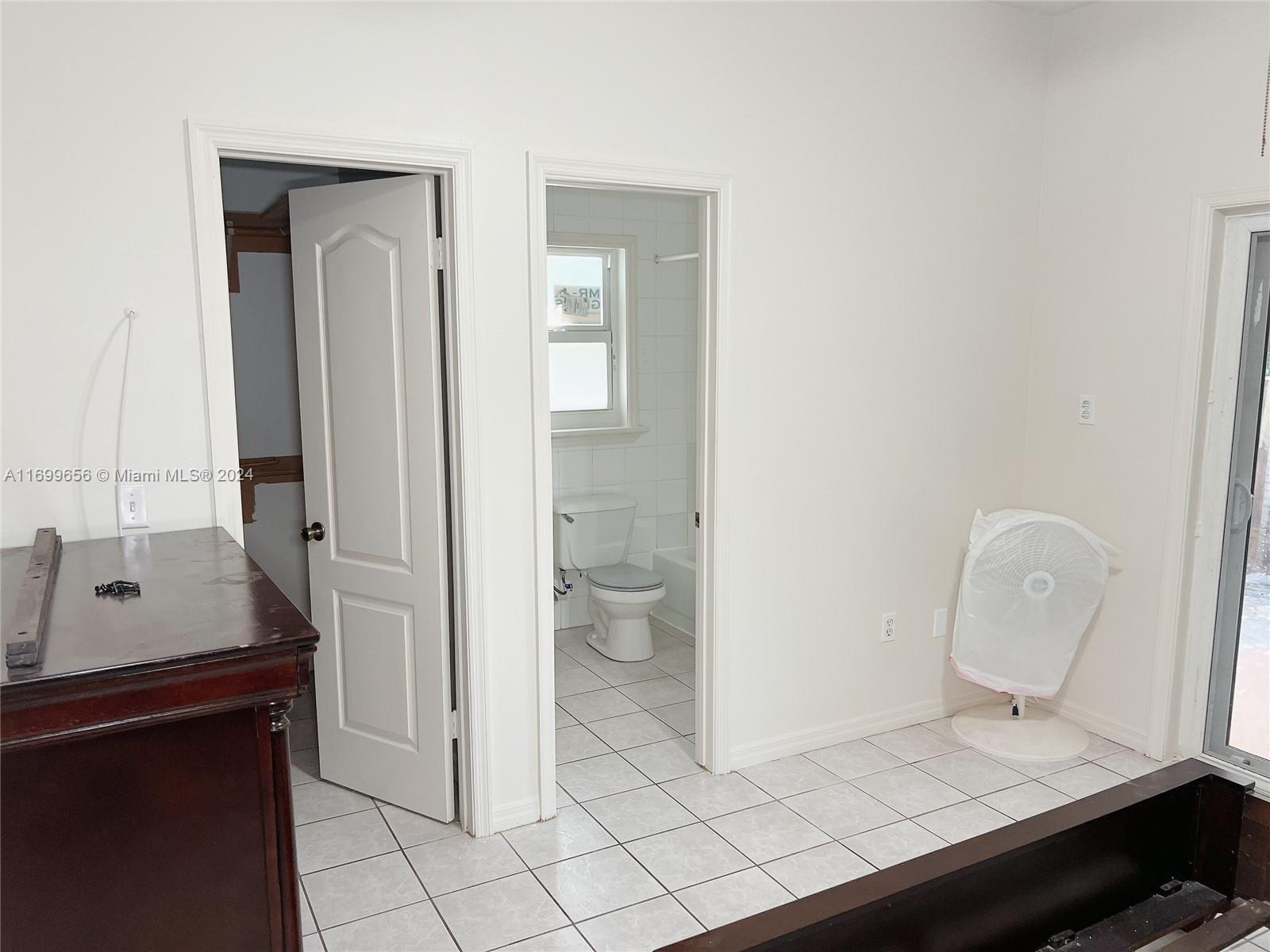 OSCEOLA GROVES - Residential Income