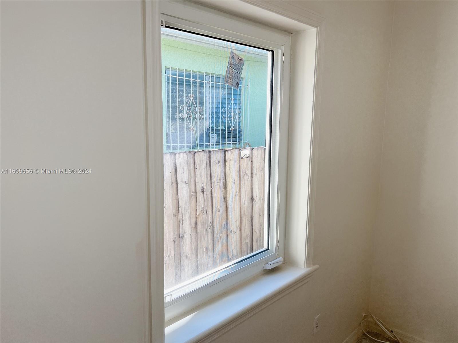 OSCEOLA GROVES - Residential Income