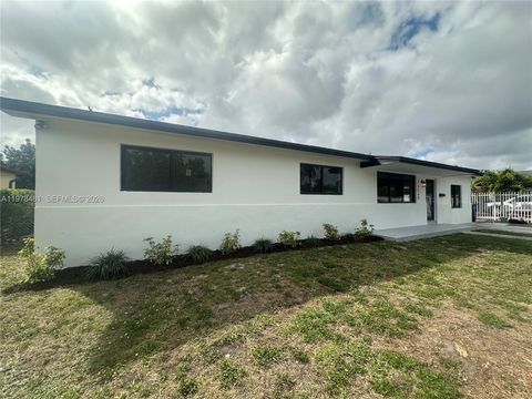16560 SW 102nd Ct Miami FL 33157