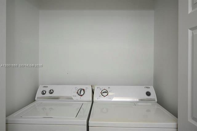 VERANDA CONDO - Residential Lease