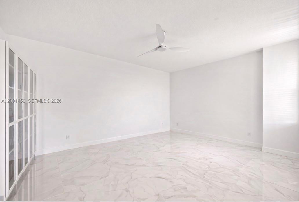 VERANDA CONDO - Residential Lease