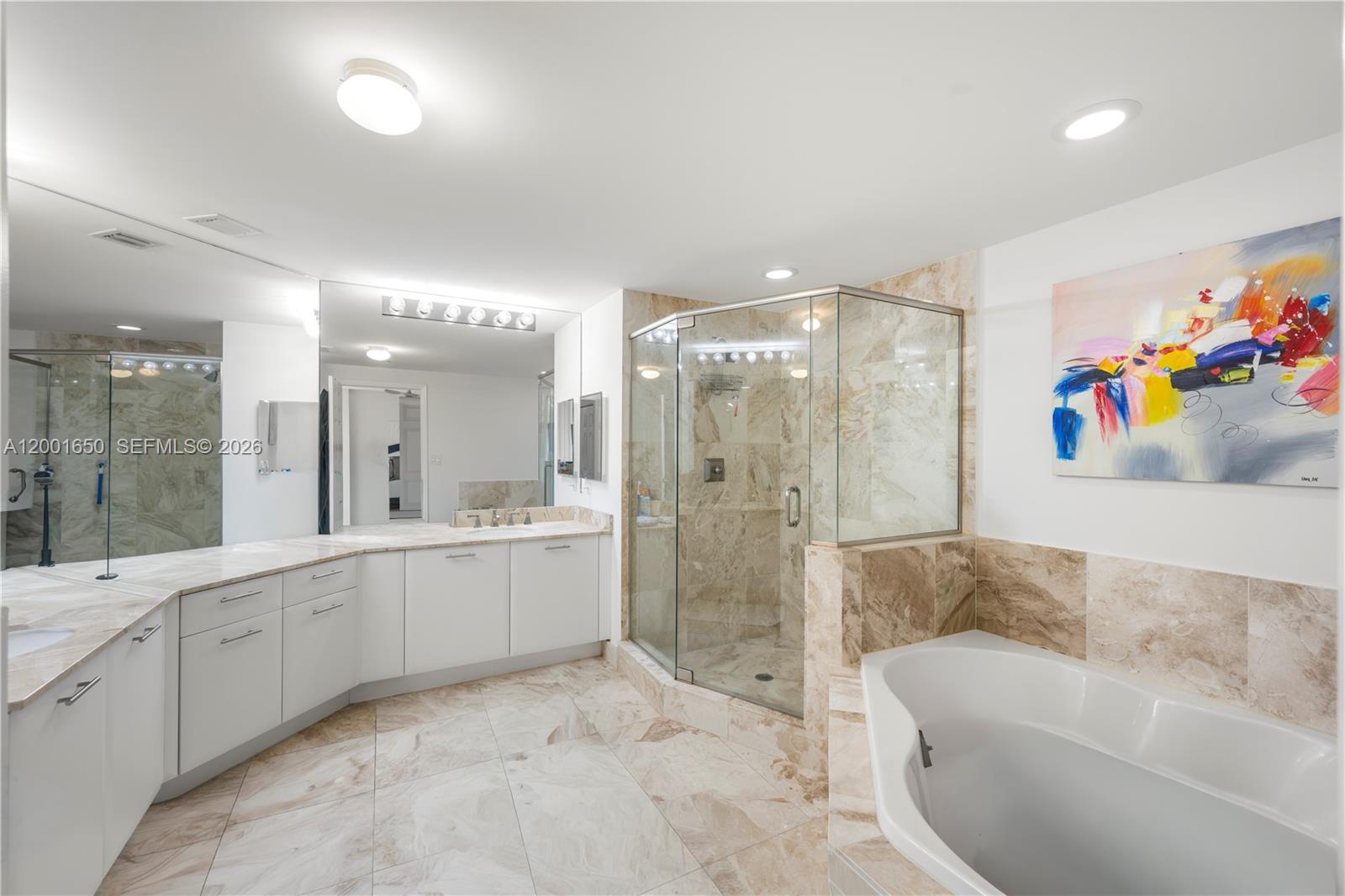 VERANDA CONDO - Residential Lease