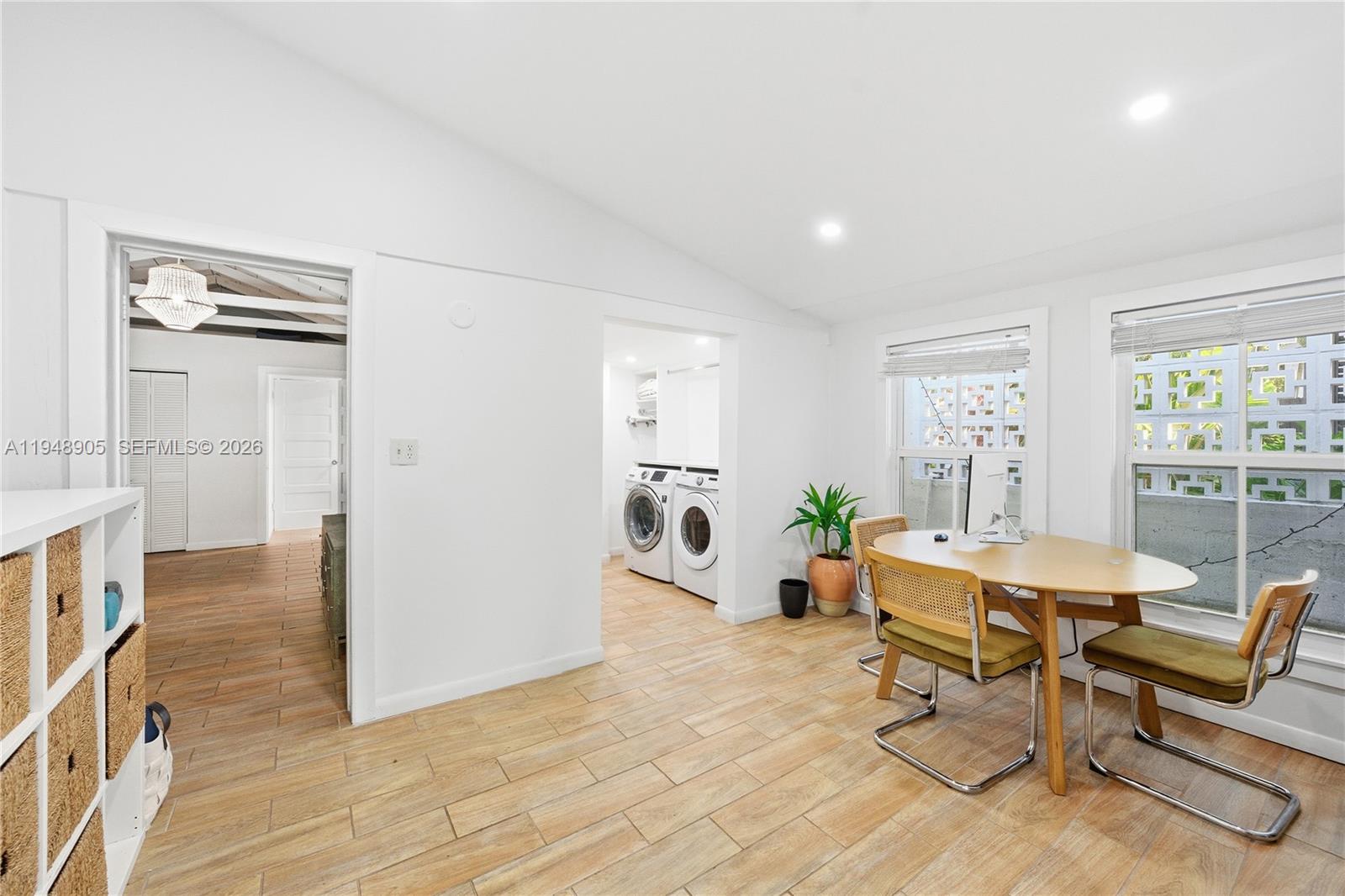 SHADOWLAWN - Residential Lease