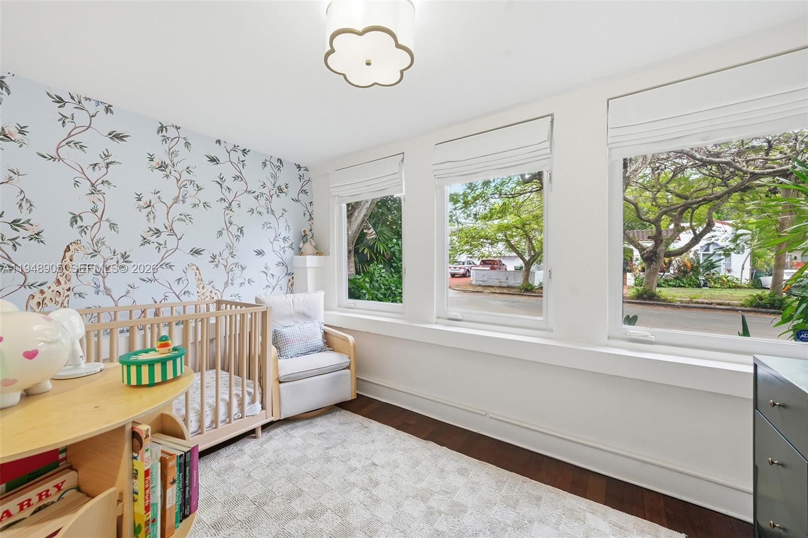 SHADOWLAWN - Residential Lease