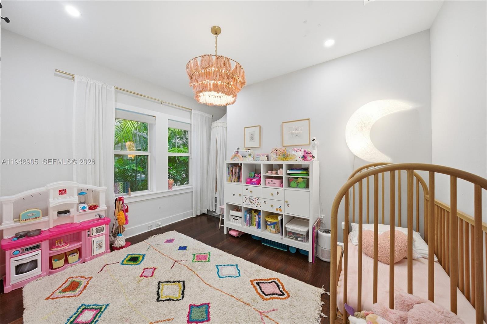 SHADOWLAWN - Residential Lease