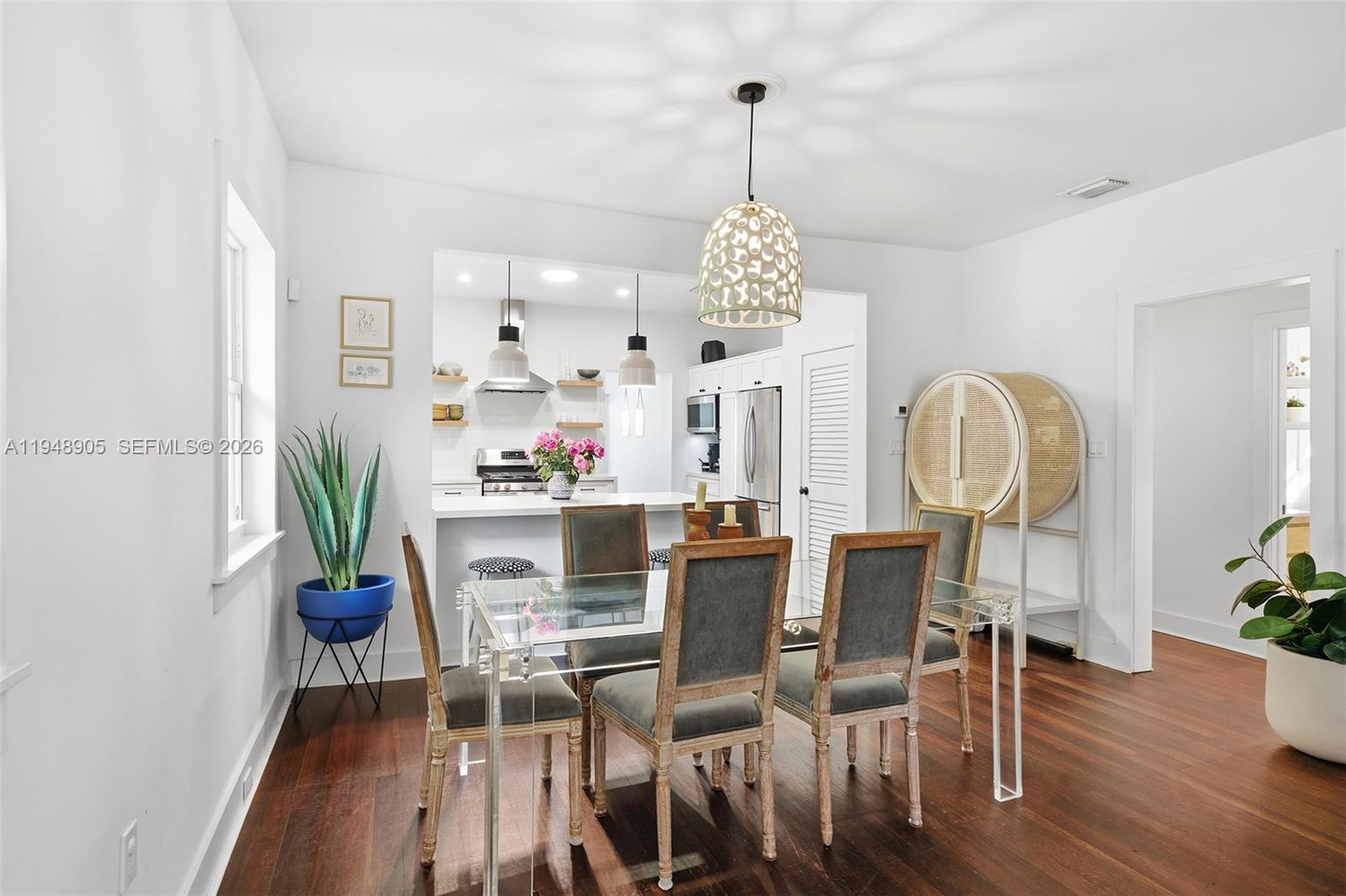 SHADOWLAWN - Residential Lease