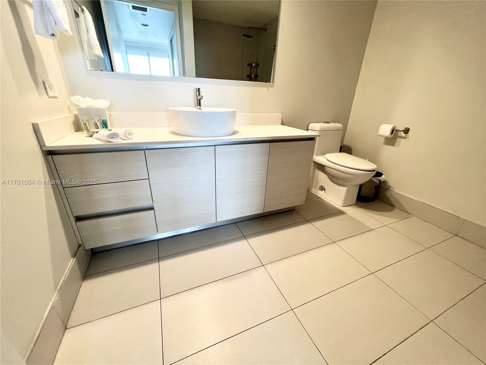 BEACHWALK CONDOMINIUM - Residential Lease