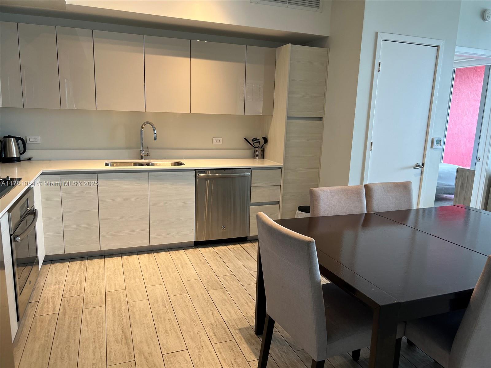 BEACHWALK CONDOMINIUM - Residential Lease