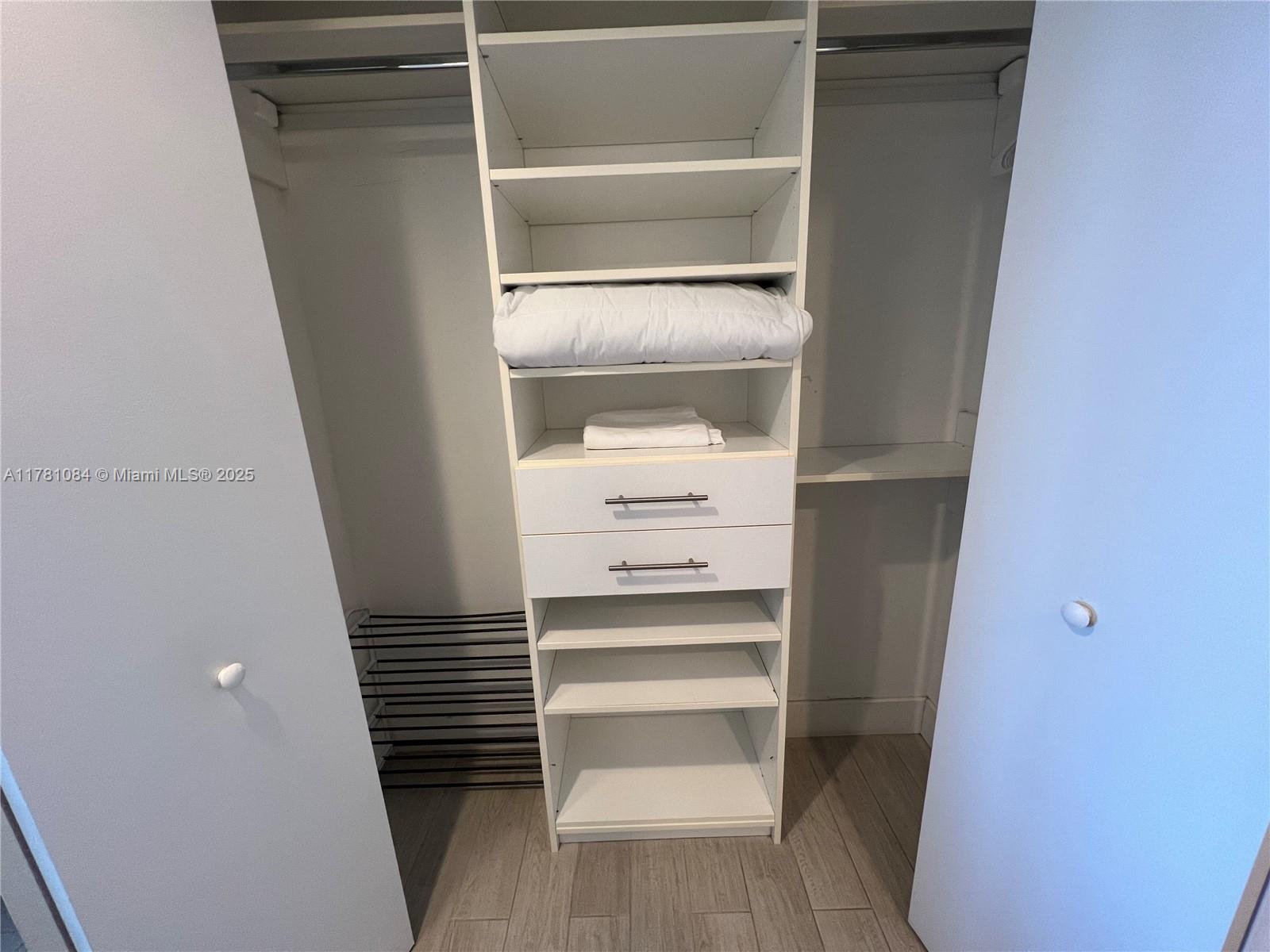 BEACHWALK CONDOMINIUM - Residential Lease