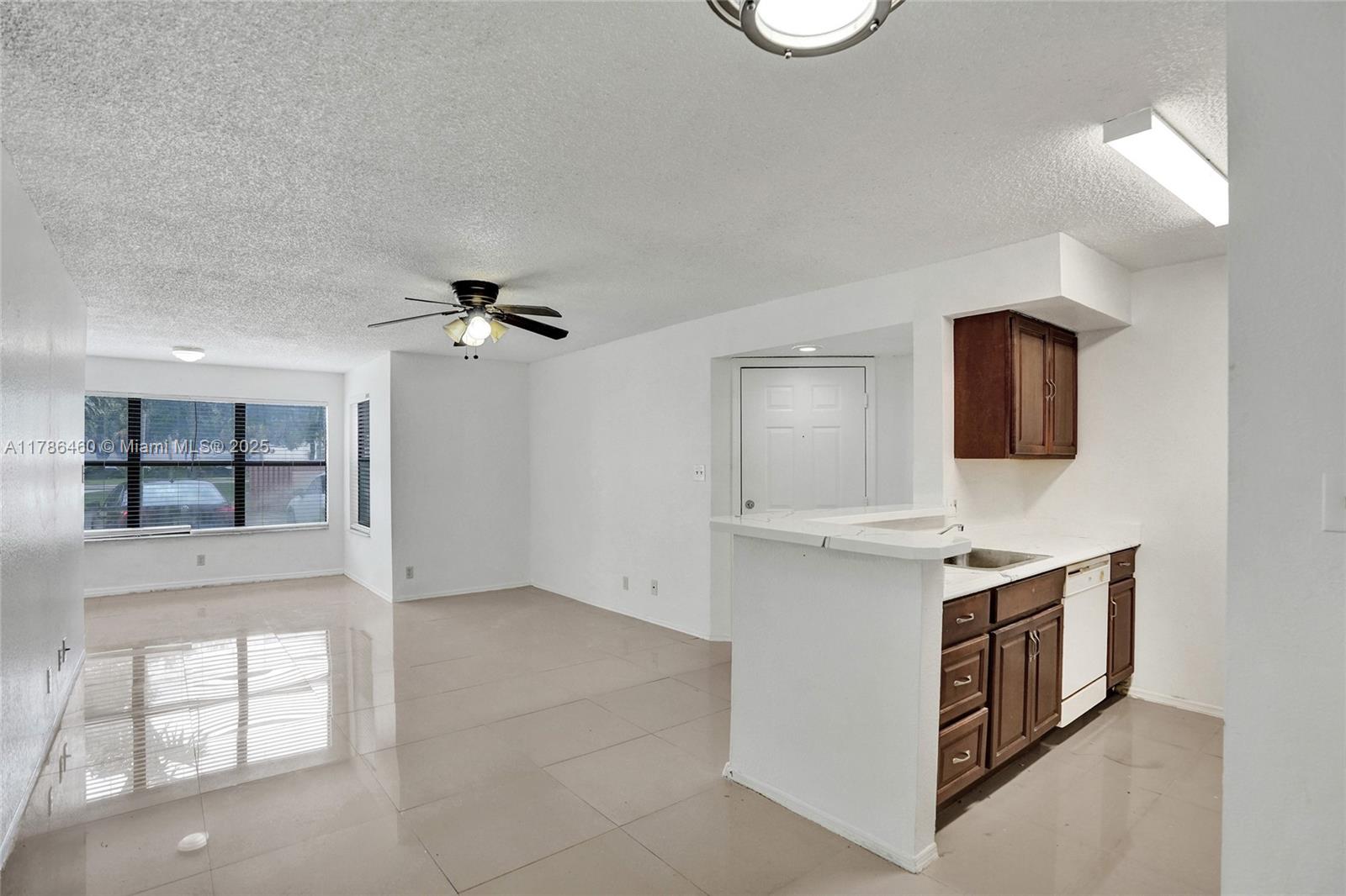 SUNDANCE AT DAVIE CONDO - Residential