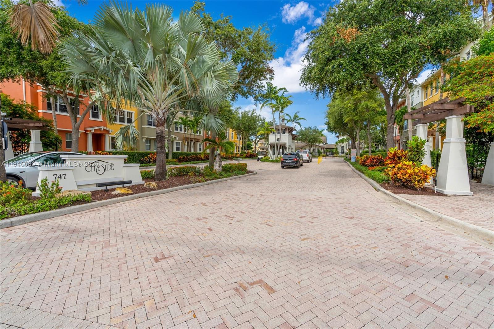 CITYSIDE CONDO - Residential Lease