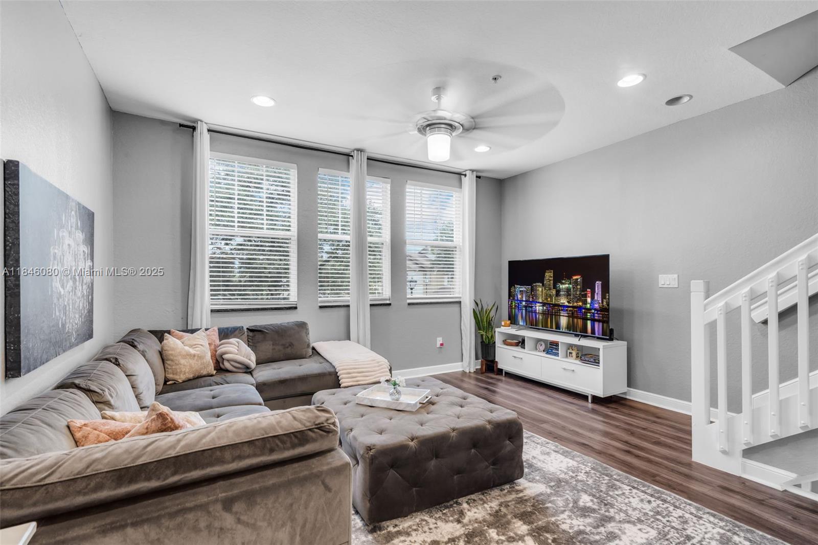 CITYSIDE CONDO - Residential Lease