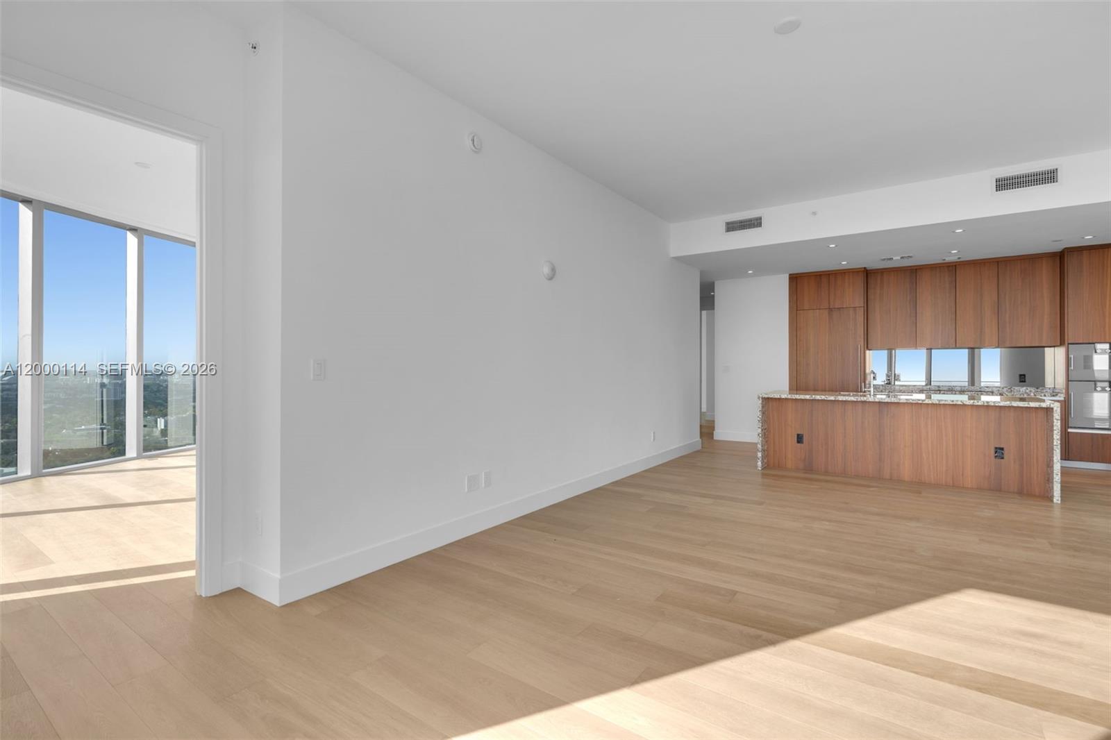 UNA RESIDENCES - Residential