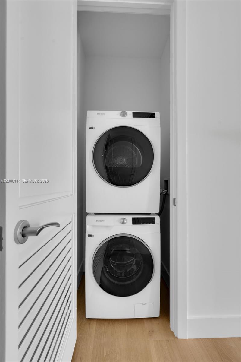 UNA RESIDENCES - Residential