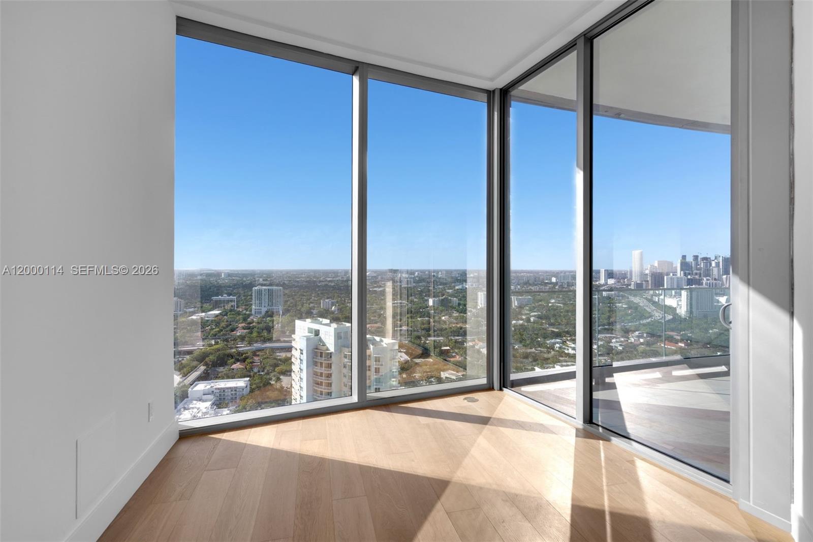 UNA RESIDENCES - Residential