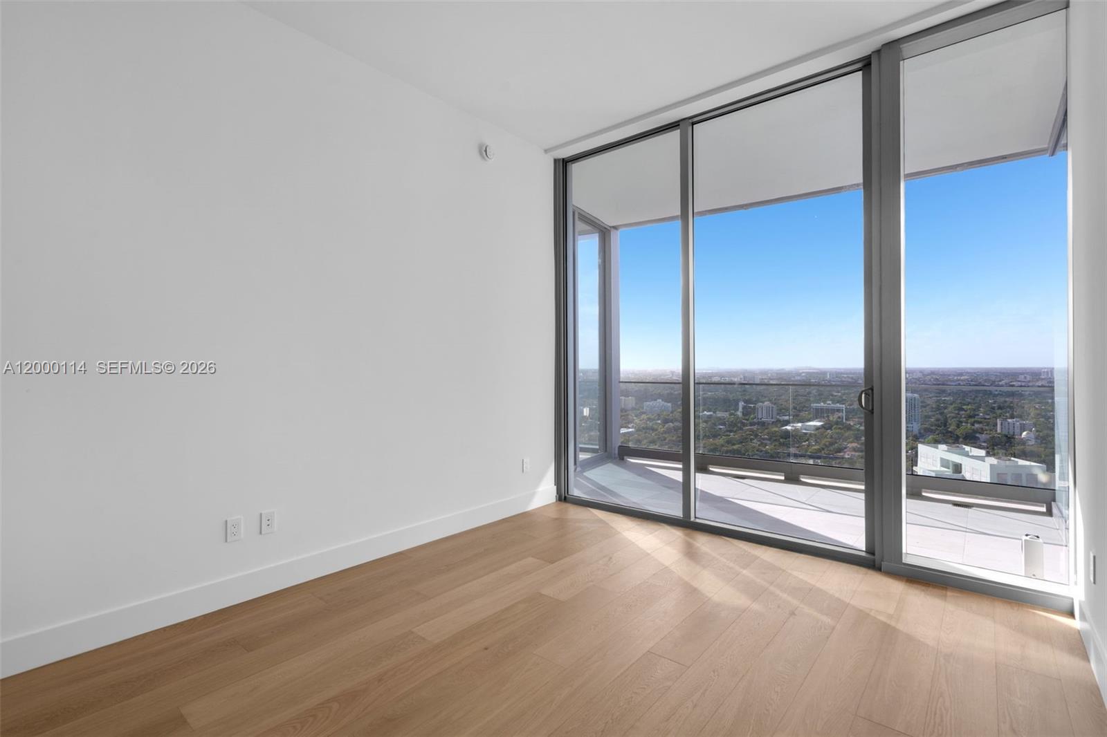 UNA RESIDENCES - Residential