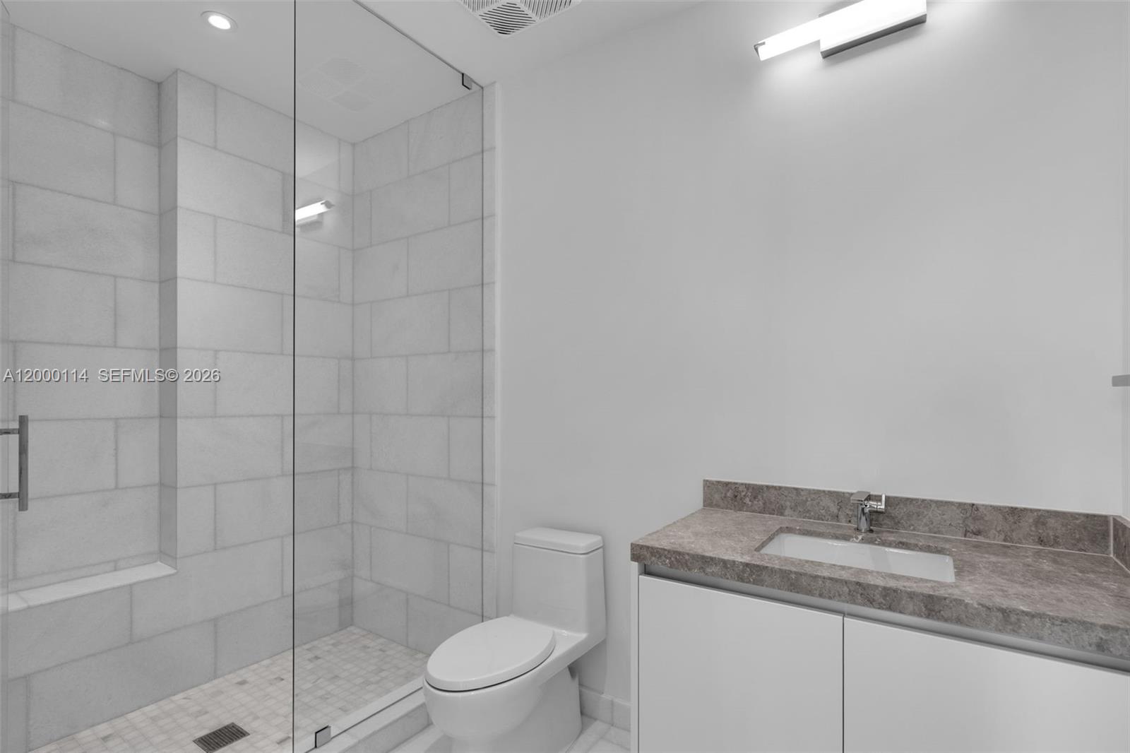 UNA RESIDENCES - Residential