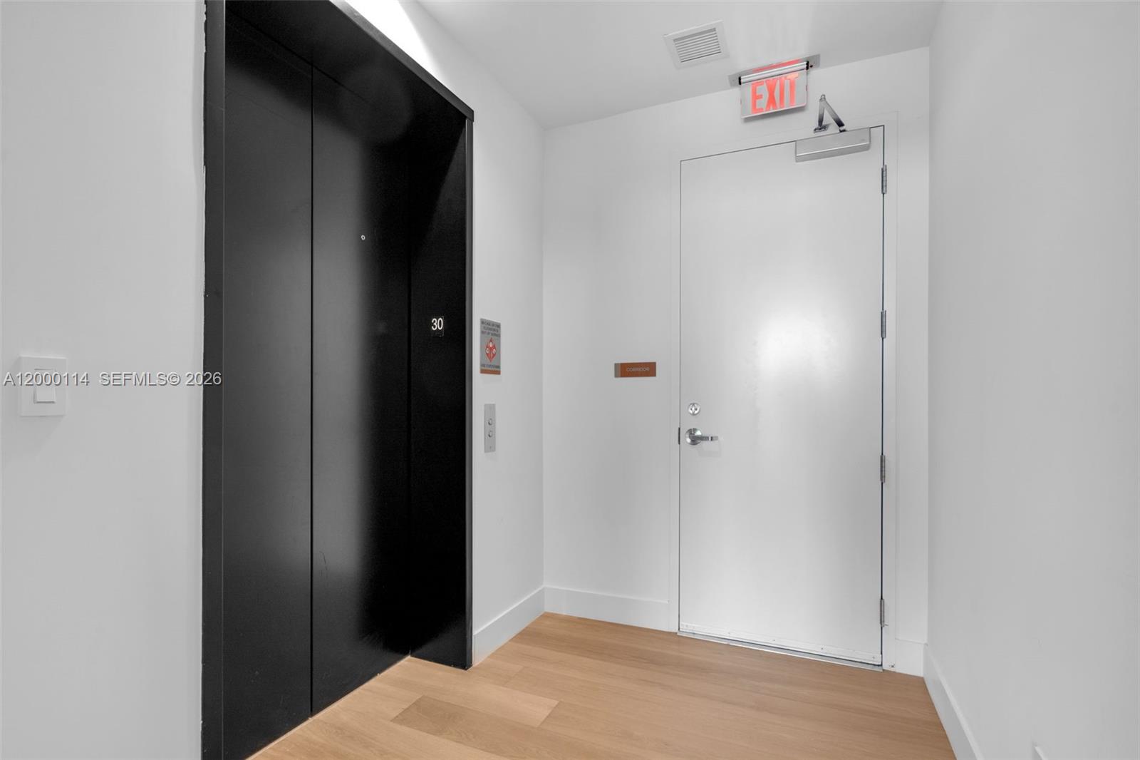 UNA RESIDENCES - Residential