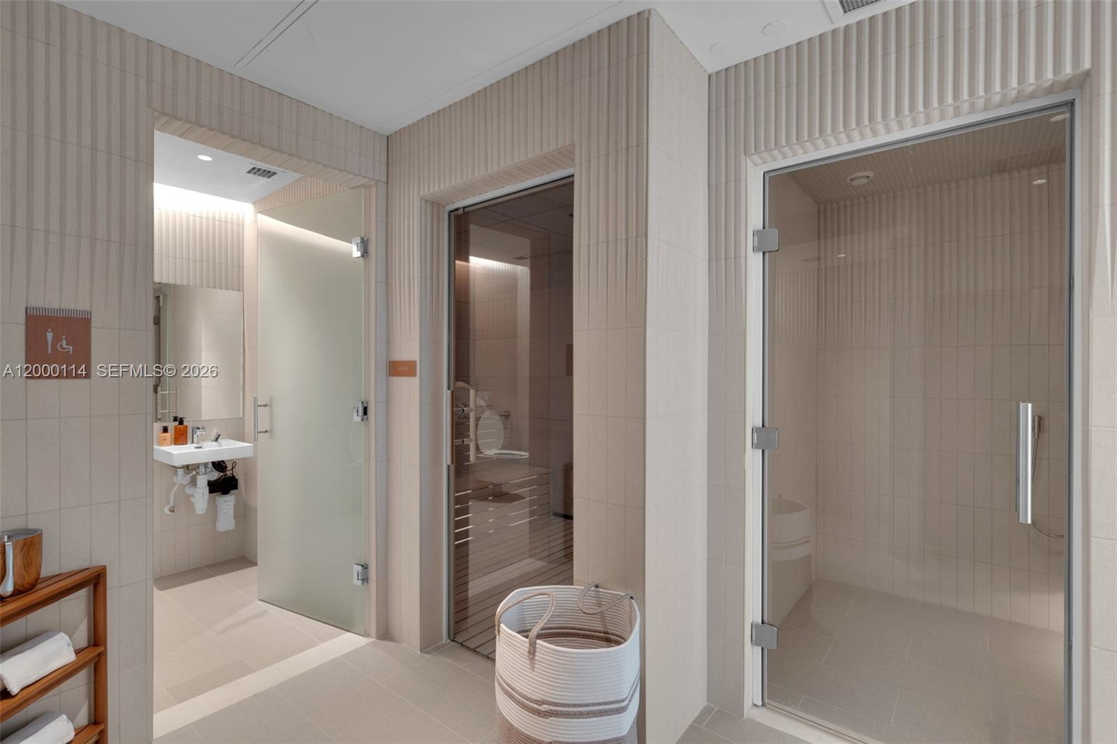 UNA RESIDENCES - Residential