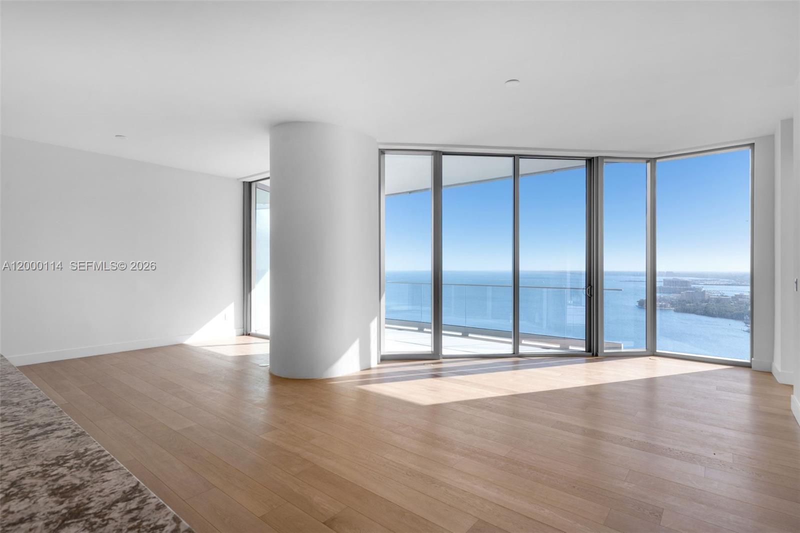 UNA RESIDENCES - Residential