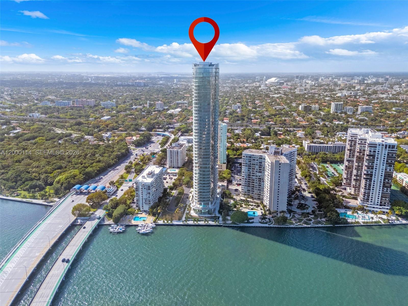 UNA RESIDENCES - Residential