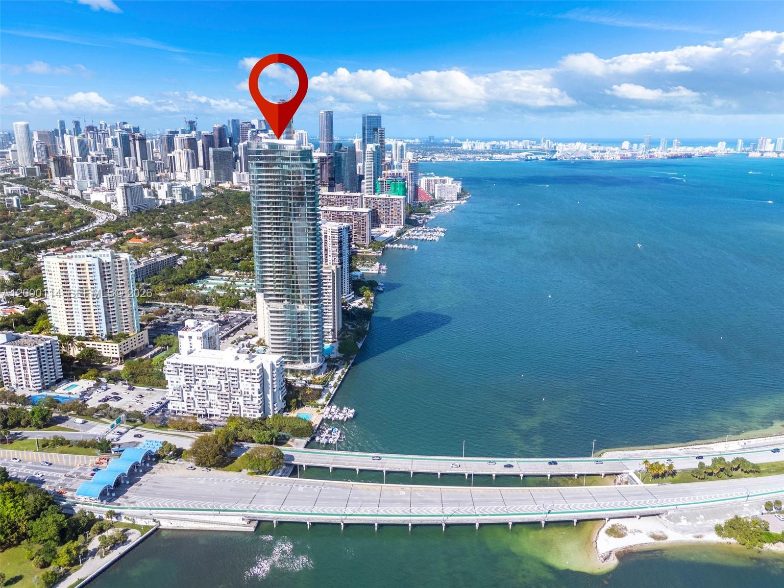 UNA RESIDENCES - Residential