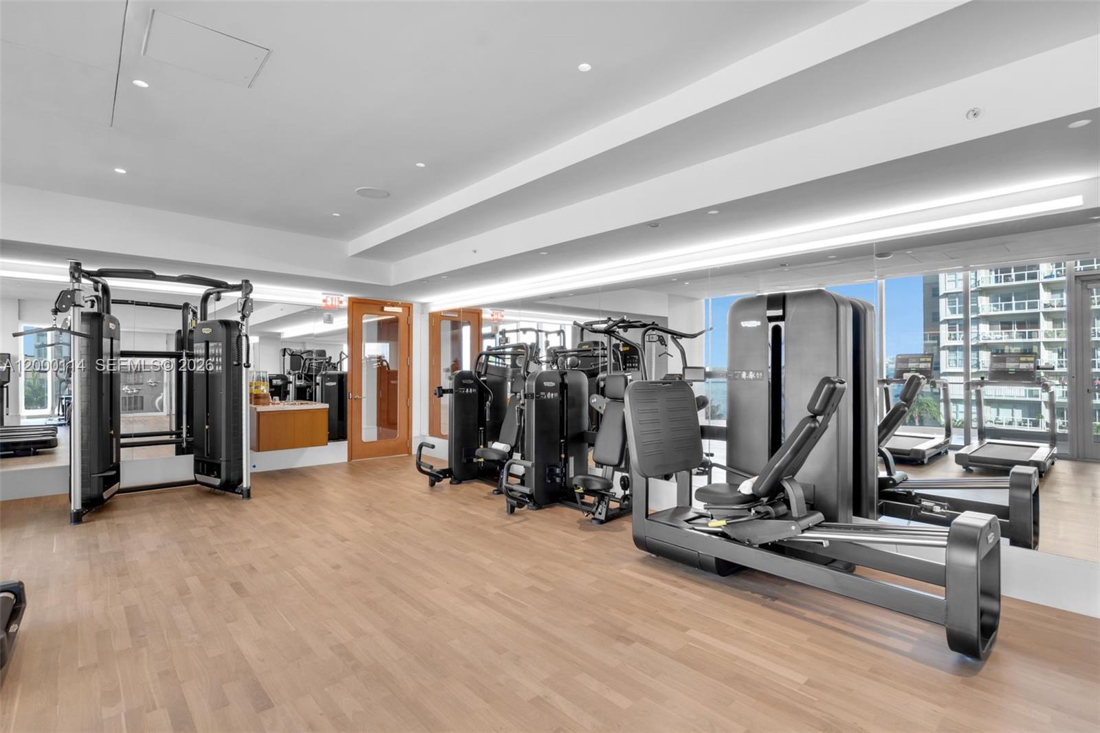 UNA RESIDENCES - Residential