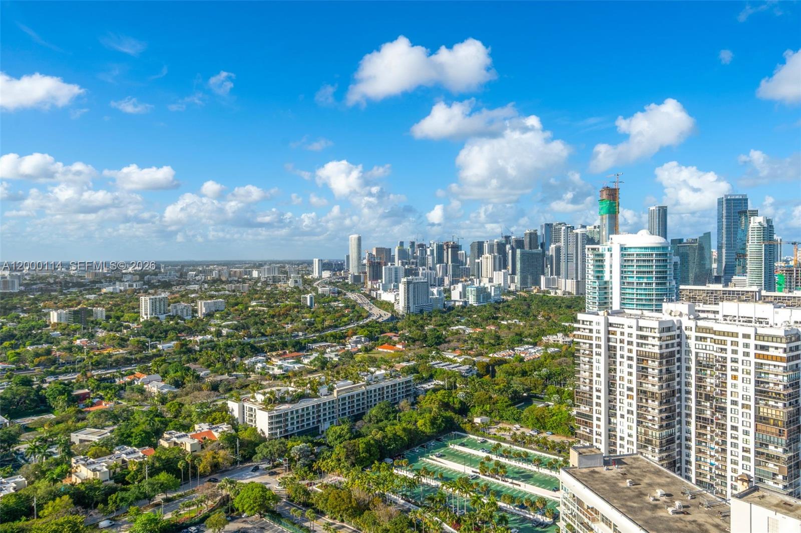 UNA RESIDENCES - Residential