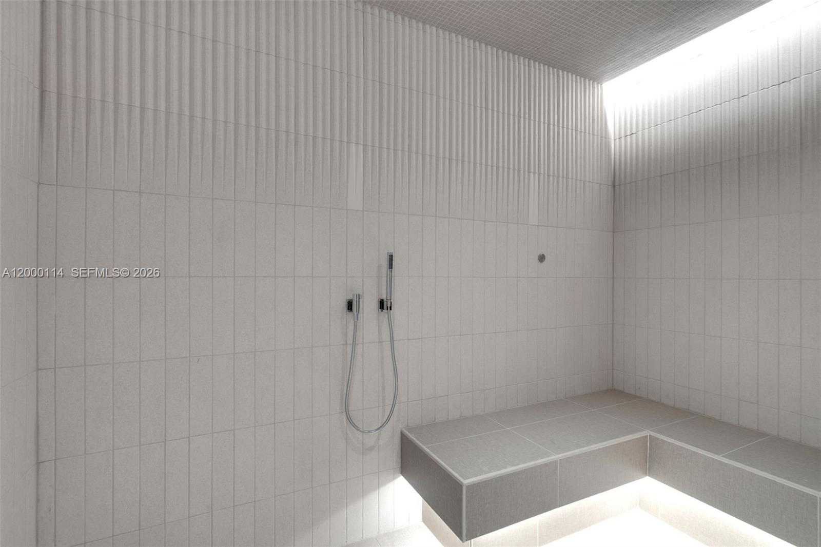 UNA RESIDENCES - Residential