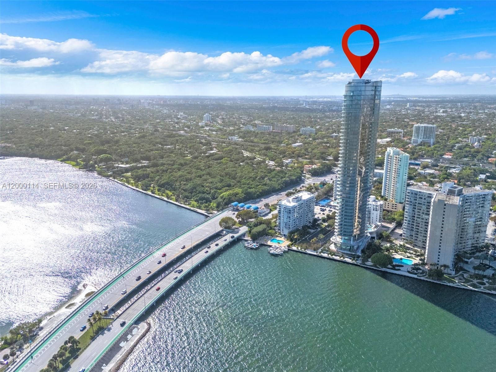 UNA RESIDENCES - Residential