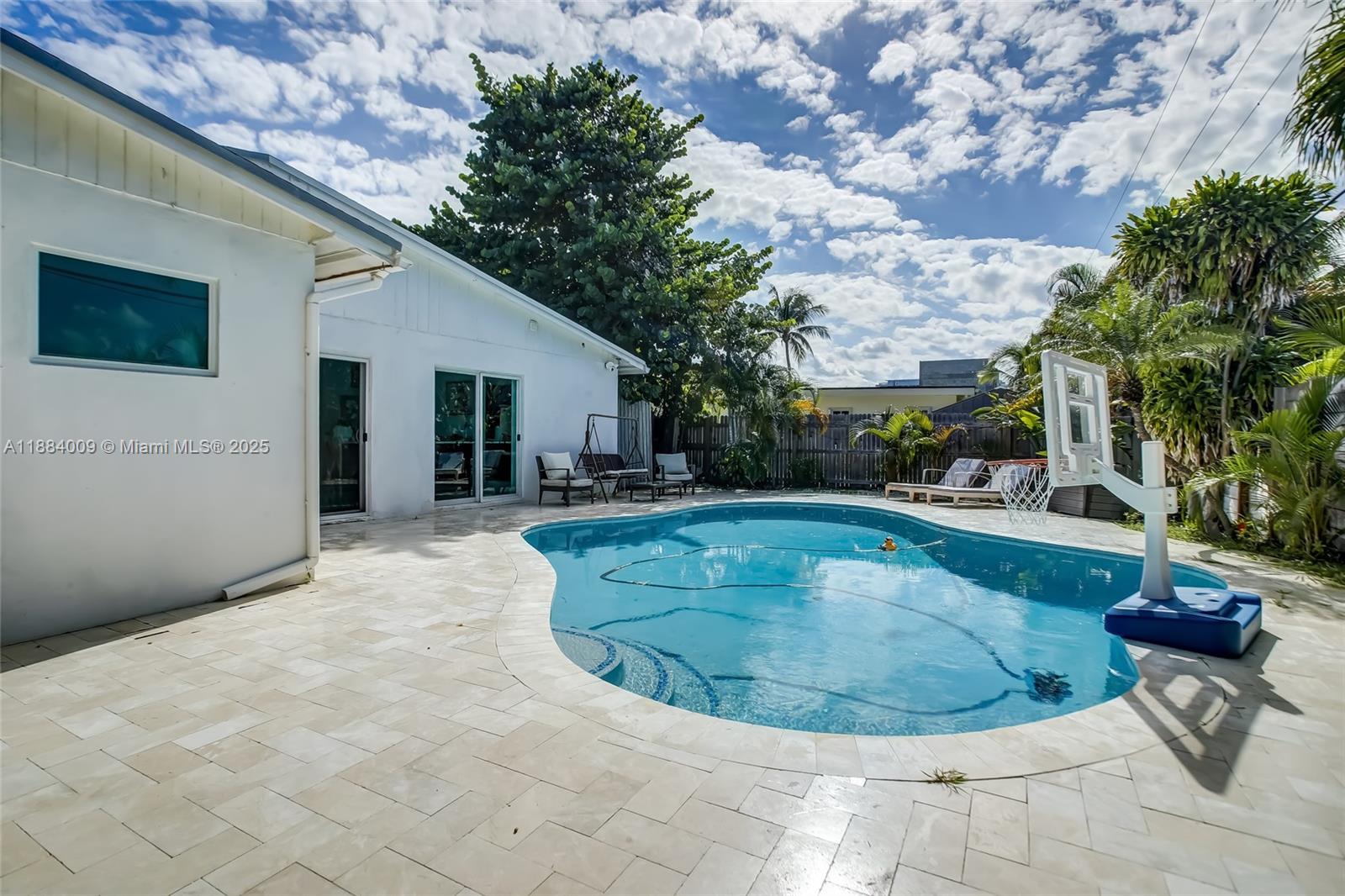 CORAL RIDGE SOUTH ADD - Residential Lease