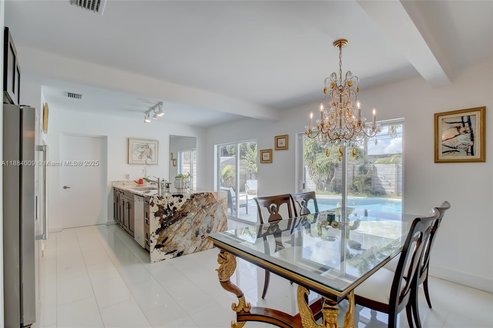 CORAL RIDGE SOUTH ADD - Residential Lease