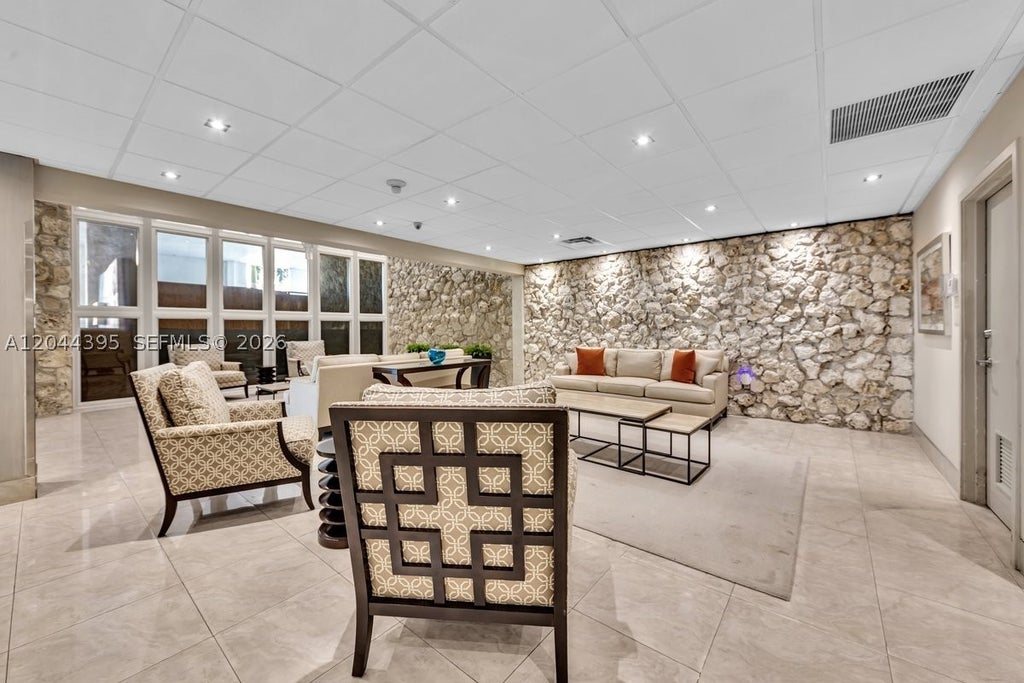 Photo of 3111 N Ocean Dr #904, Hollywood, FL 33019 (MLS # A12044395)
