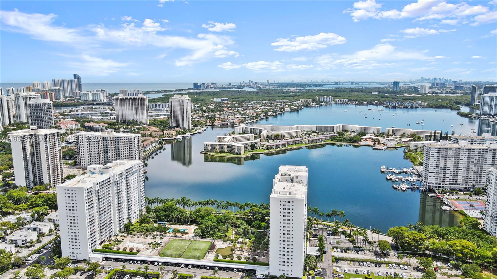 ADMIRALS PORT CONDO WEST - Residential