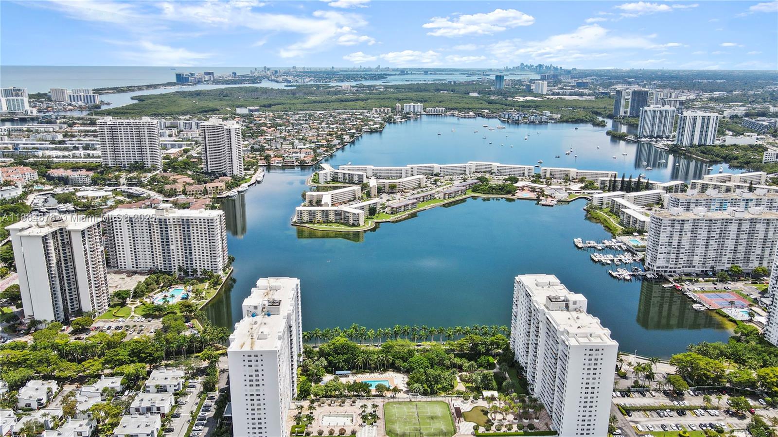 ADMIRALS PORT CONDO WEST - Residential