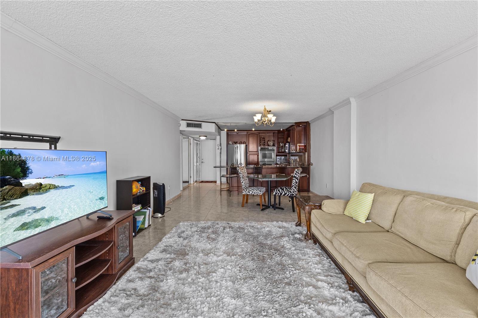 ADMIRALS PORT CONDO WEST - Residential